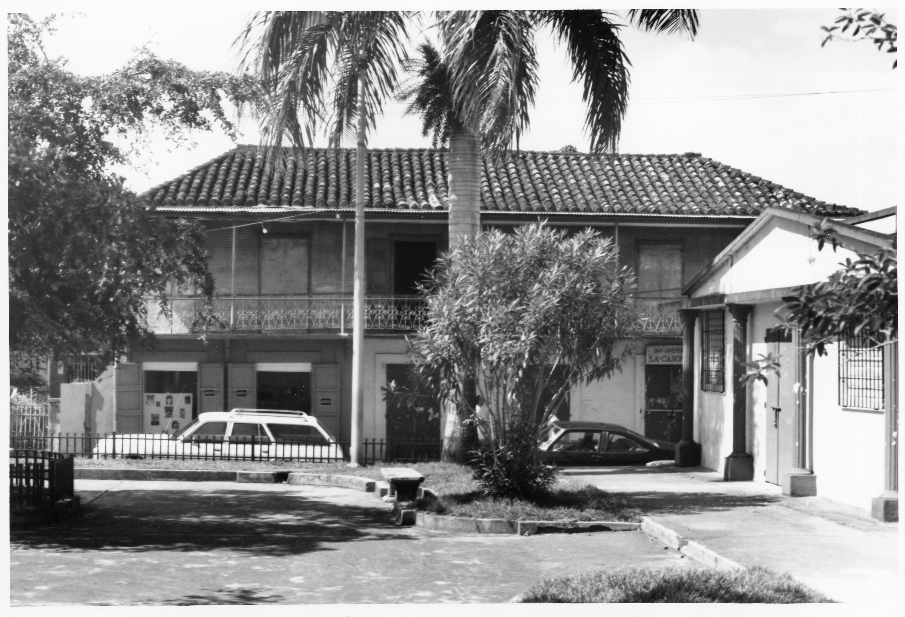 Residencia Machín - Ramos - 88001180